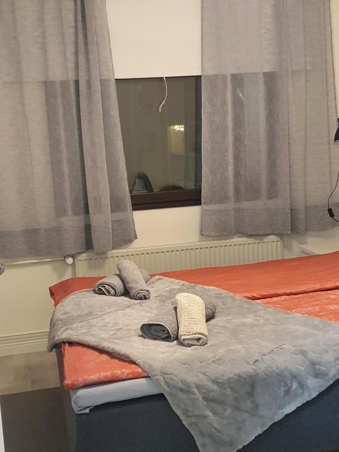 Kaunis Valoisa 3 Krs Pikkukaksio Vantaa Koivukylaeアパートメント エクステリア 写真
