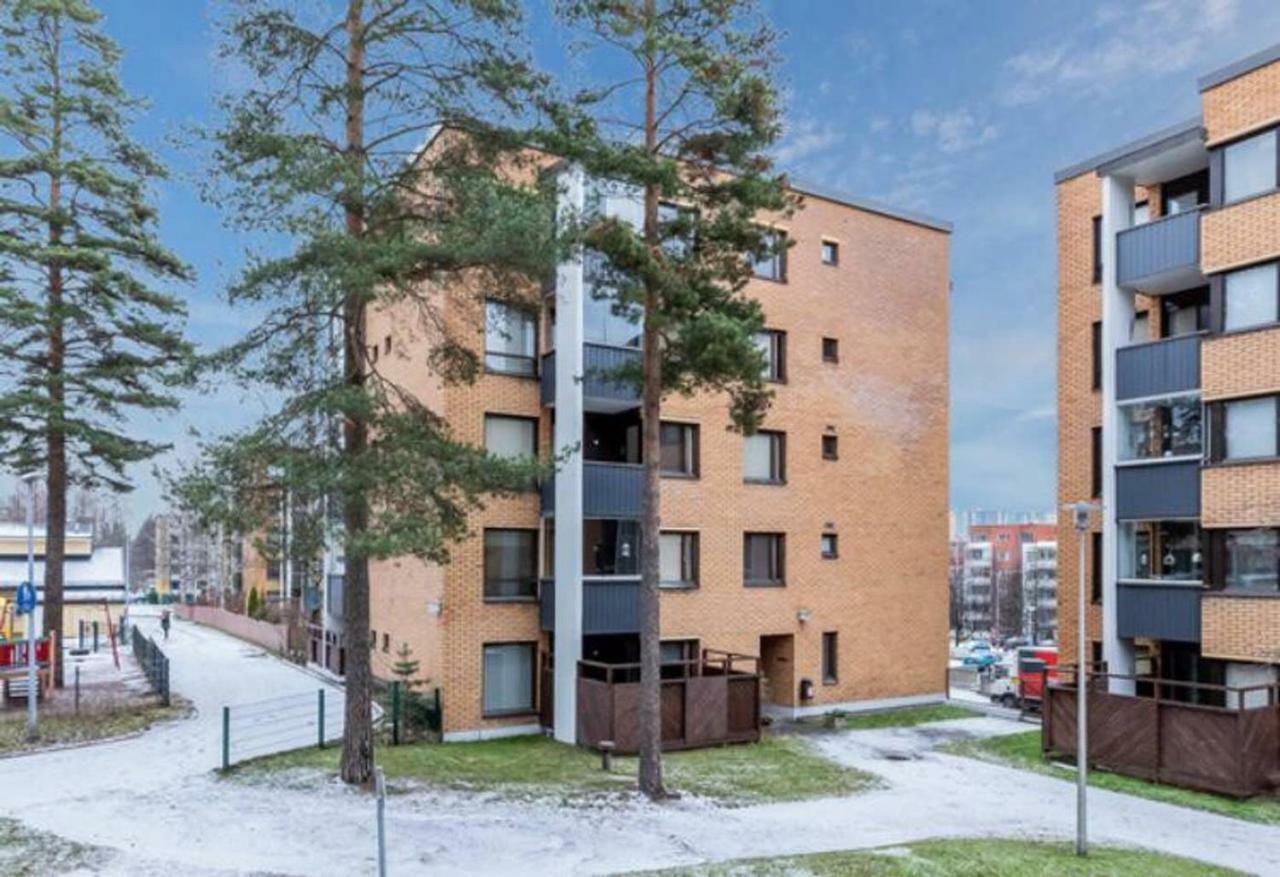 Kaunis Valoisa 3 Krs Pikkukaksio Vantaa Koivukylaeアパートメント エクステリア 写真